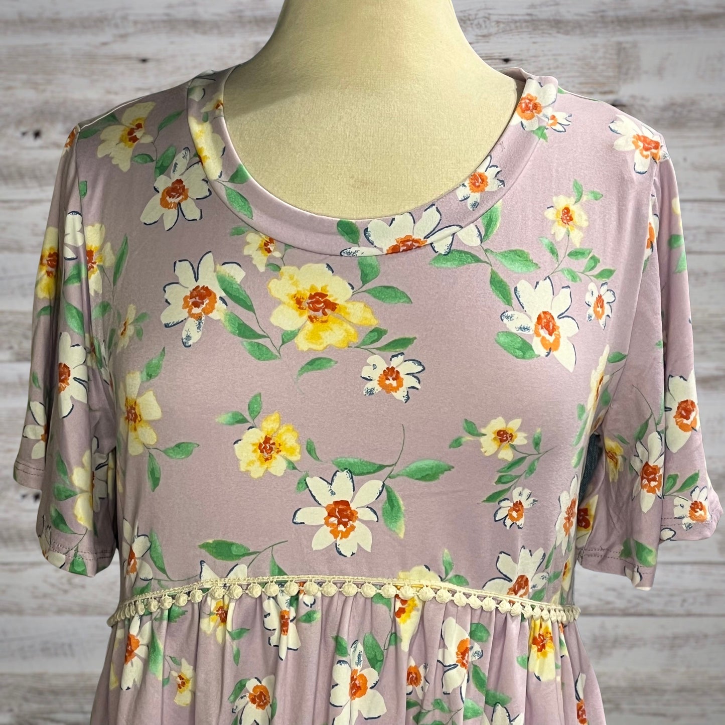 Floral Peplum Waist Jersey Babydoll Top in Lilac