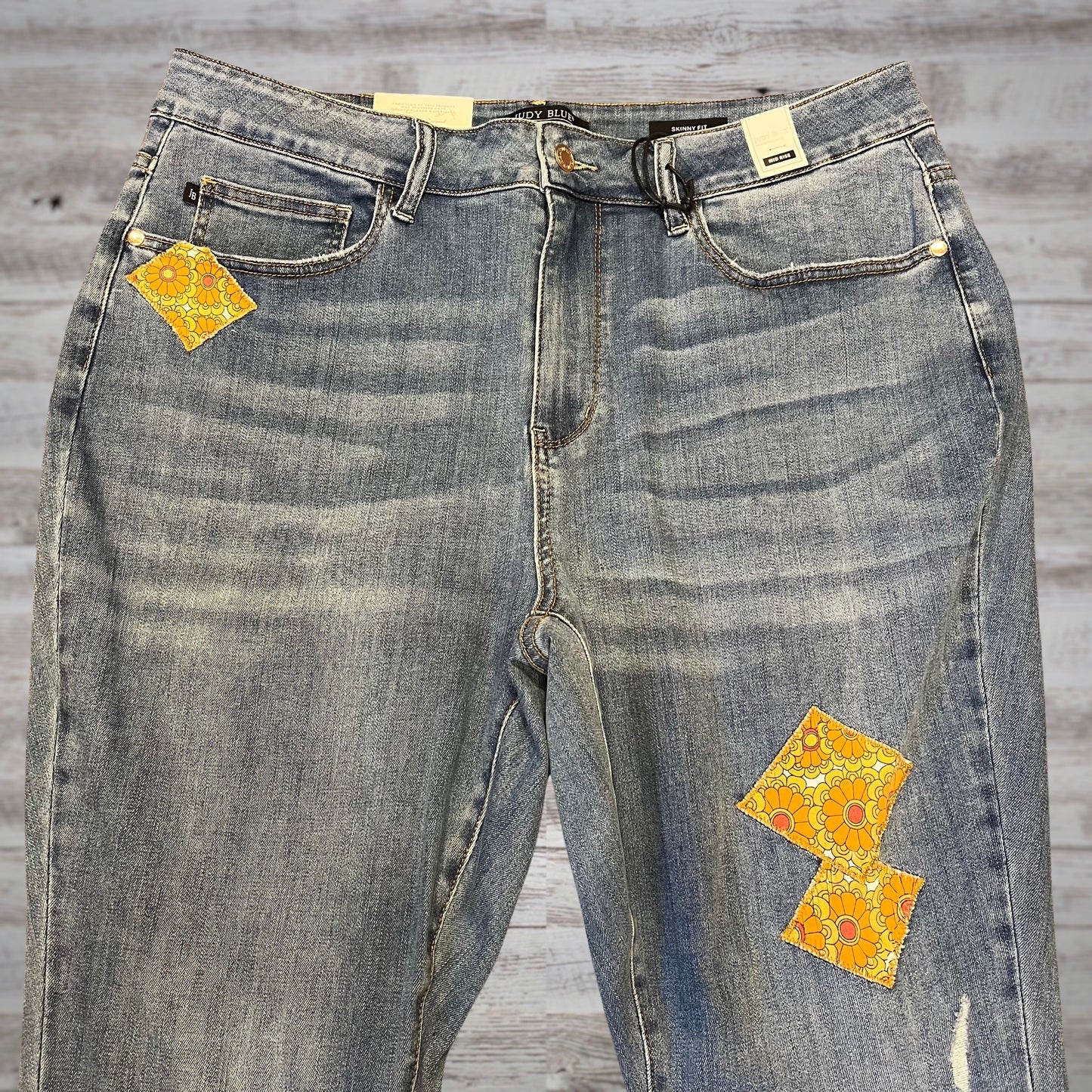 PLUS Judy Blue 70's Floral Patch Skinny Jeans