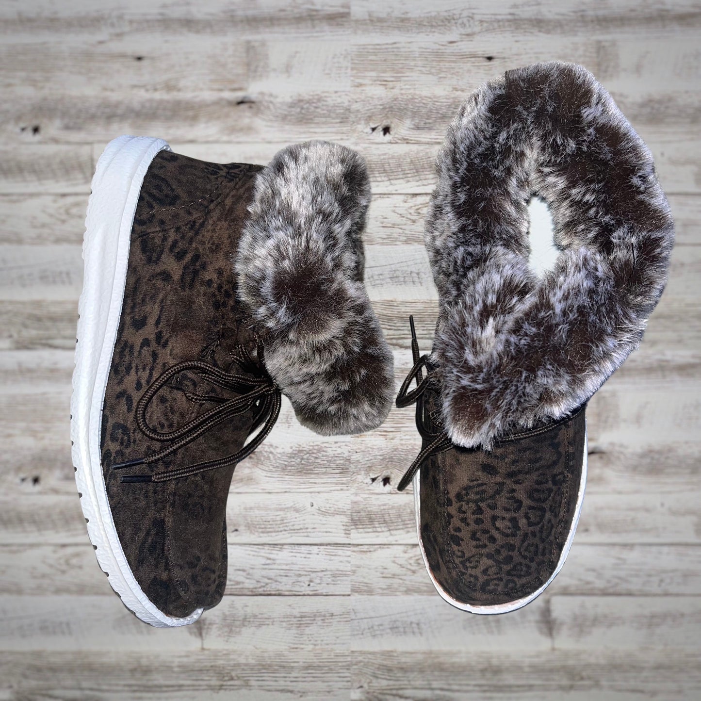 Gypsy Jazz Fur Lined Lace Up Booties in Dark Leopard