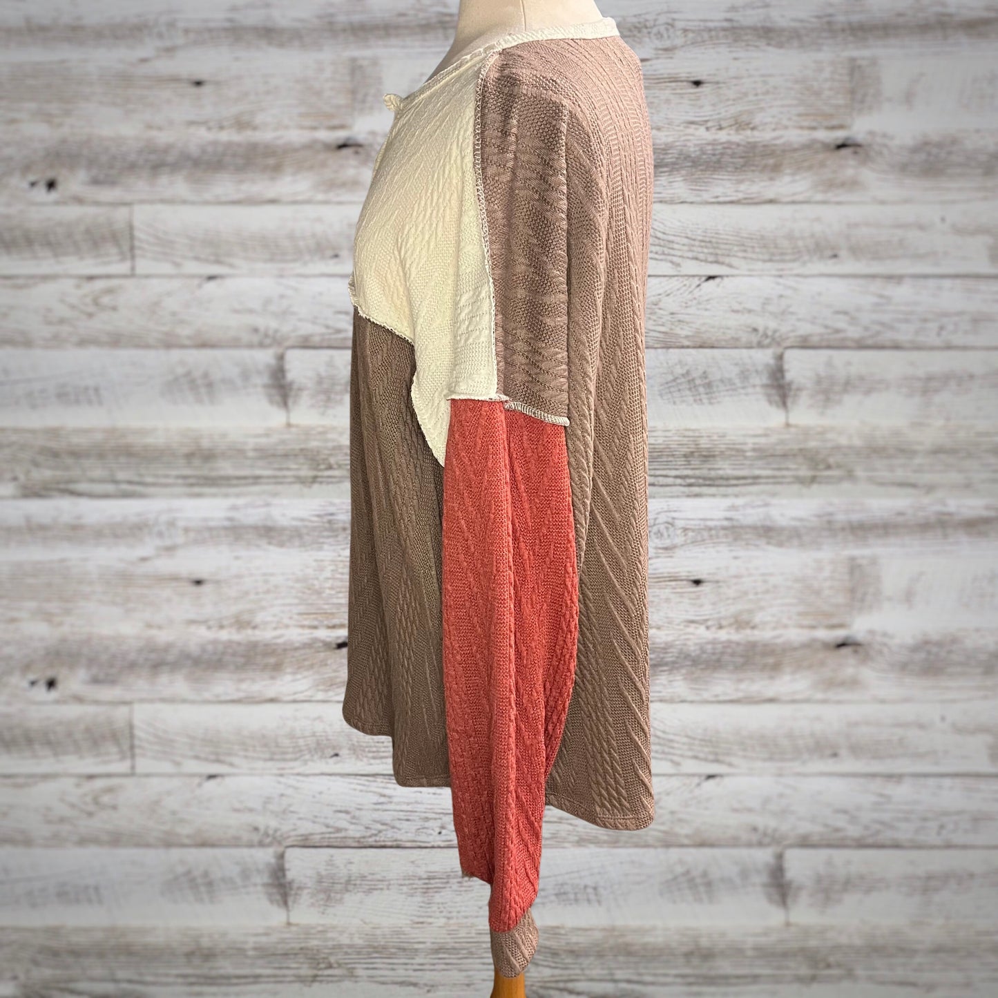 PLUS Cable Knit Henley Thermal in Rapsberry/Brown
