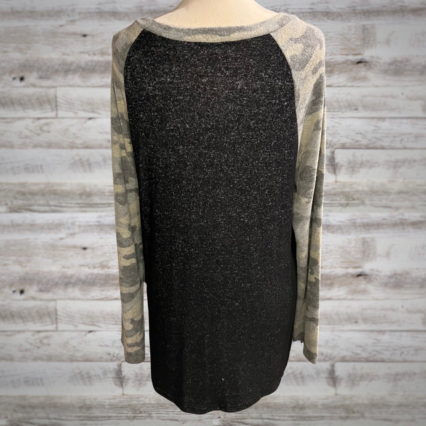 PLUS Super Soft Fleece Camo Baseball Tee
