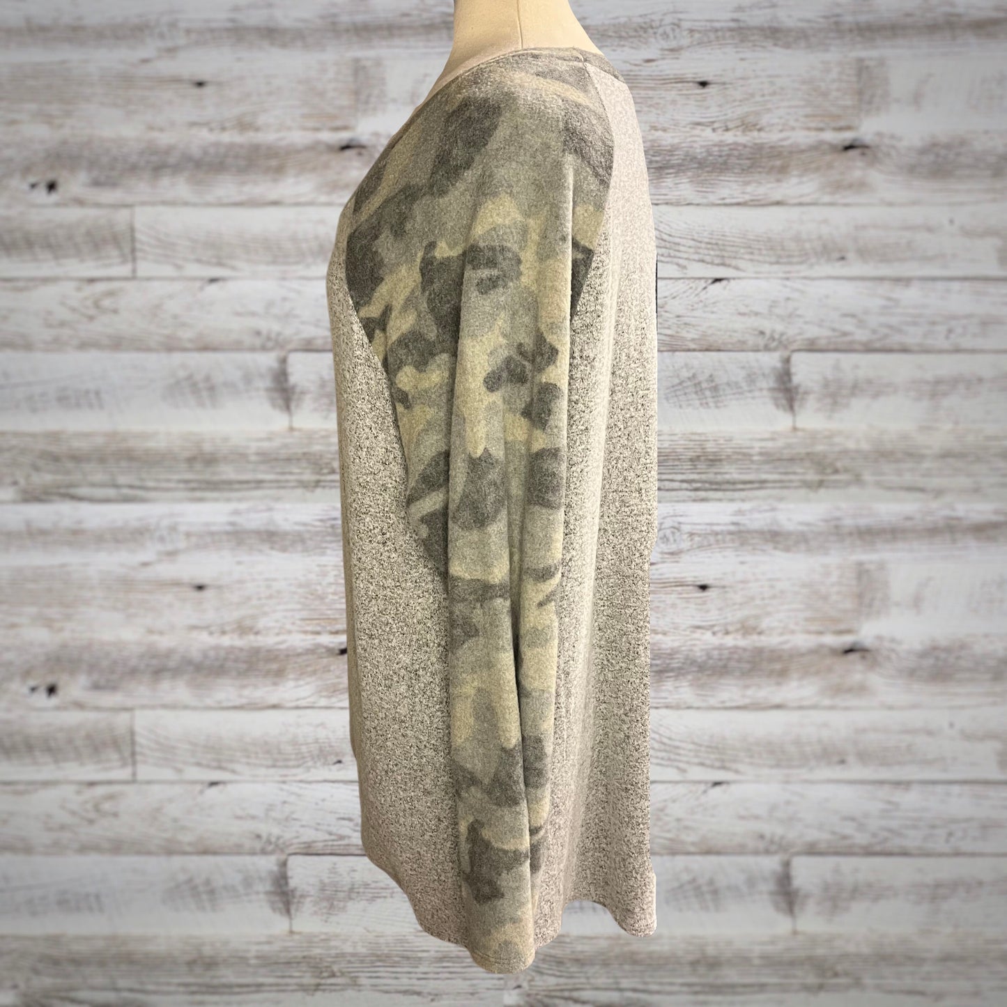 PLUS Super Soft Fleece Camo Baseball Tee