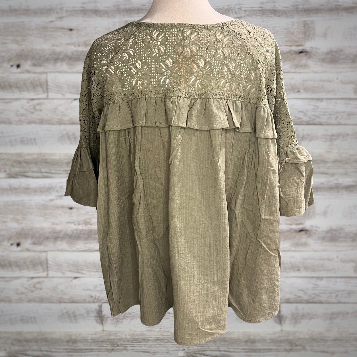 Cotton Lace Yoke Ruffle Sleeve Top in Olive