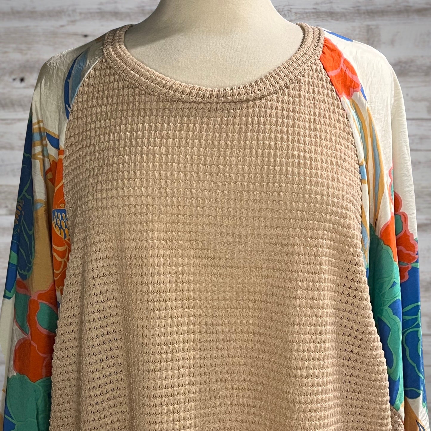 PLUS Summer Floral Waffle Knit Dolman Sleeve Top in Beige