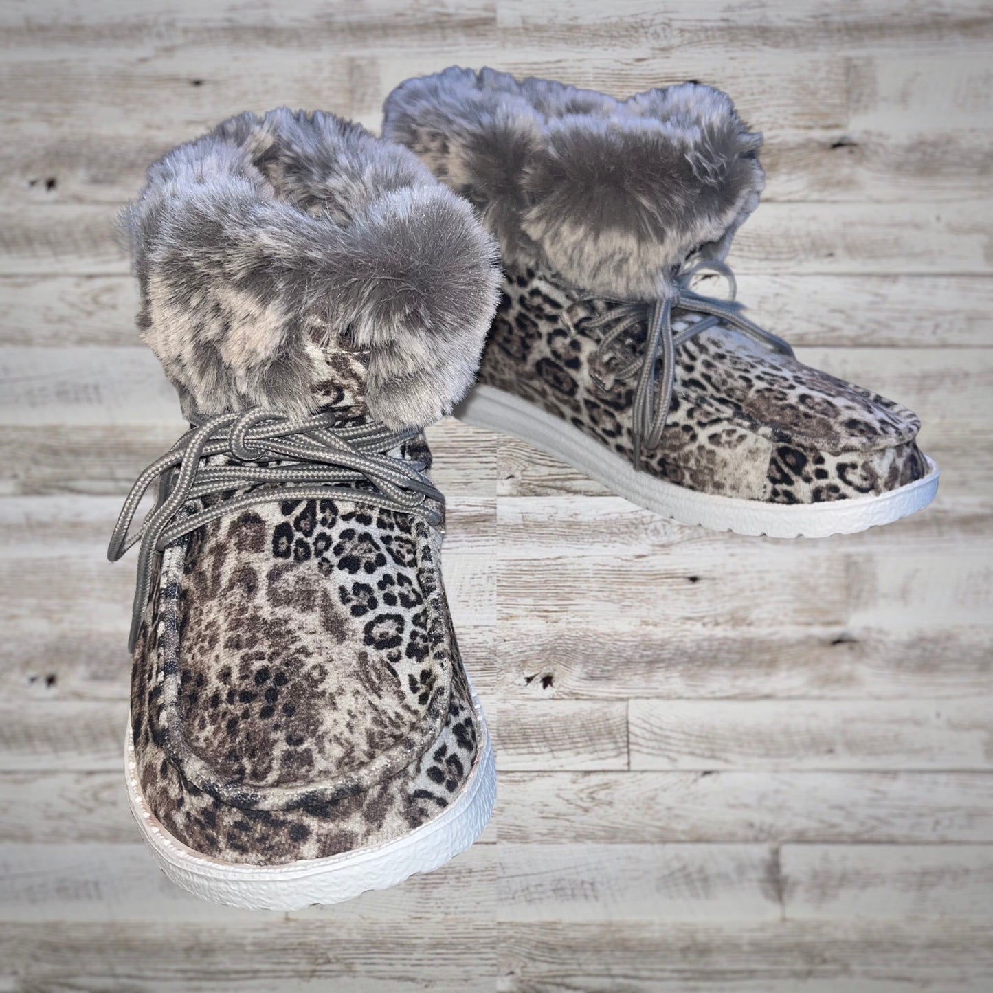 Gypsy Jazz Fur Lined Lace Up Booties in Snow Leopard
