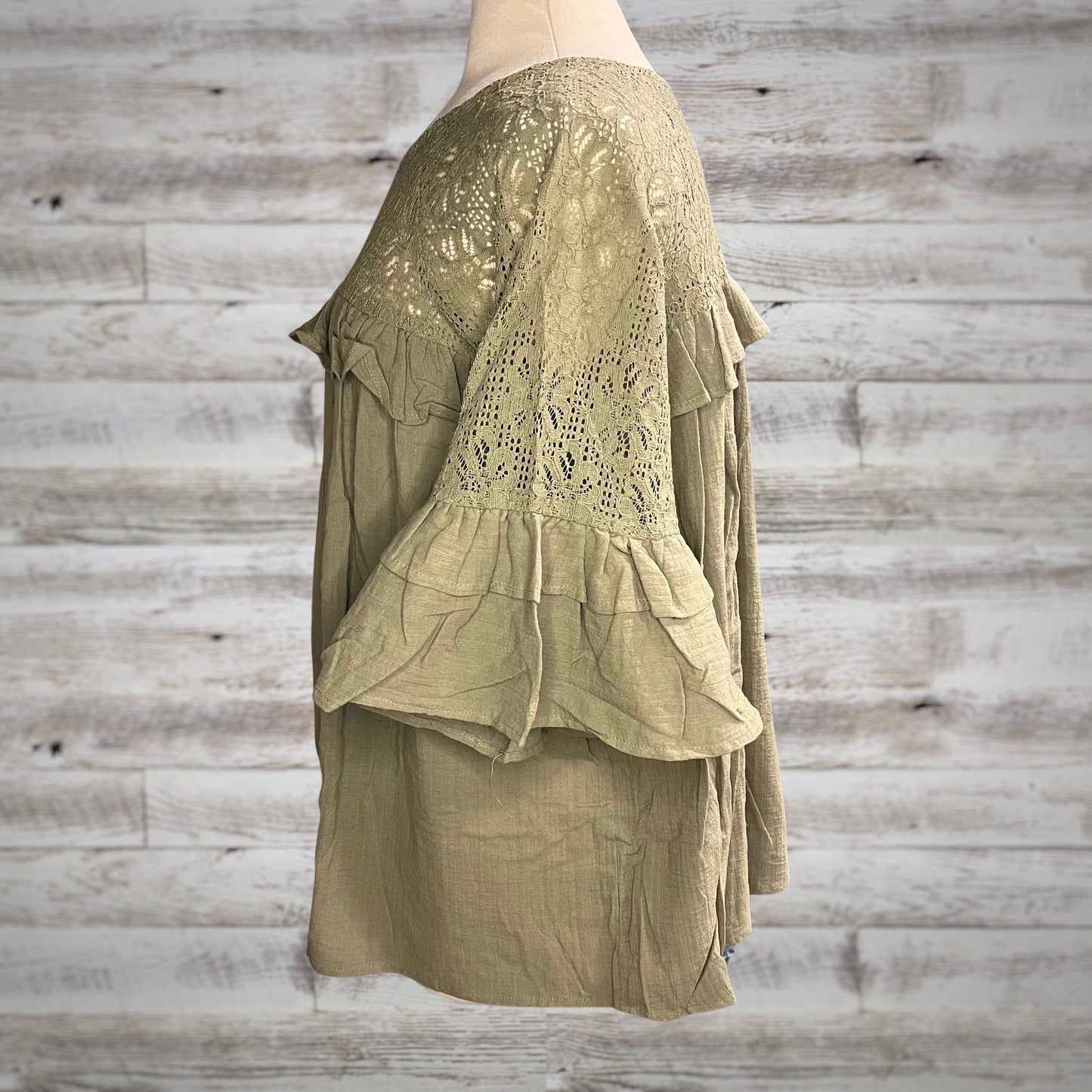 Cotton Lace Yoke Ruffle Sleeve Top in Olive
