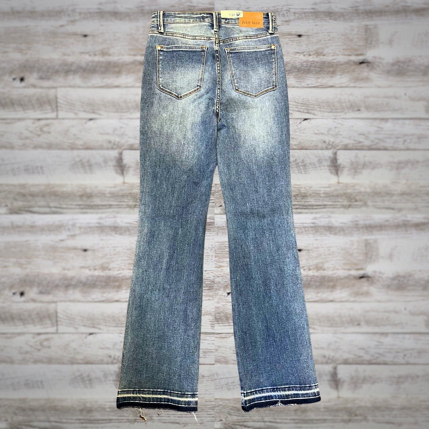 PLUS Judy Blue Slim Boot Undone Hem Jeans in Medium Wash