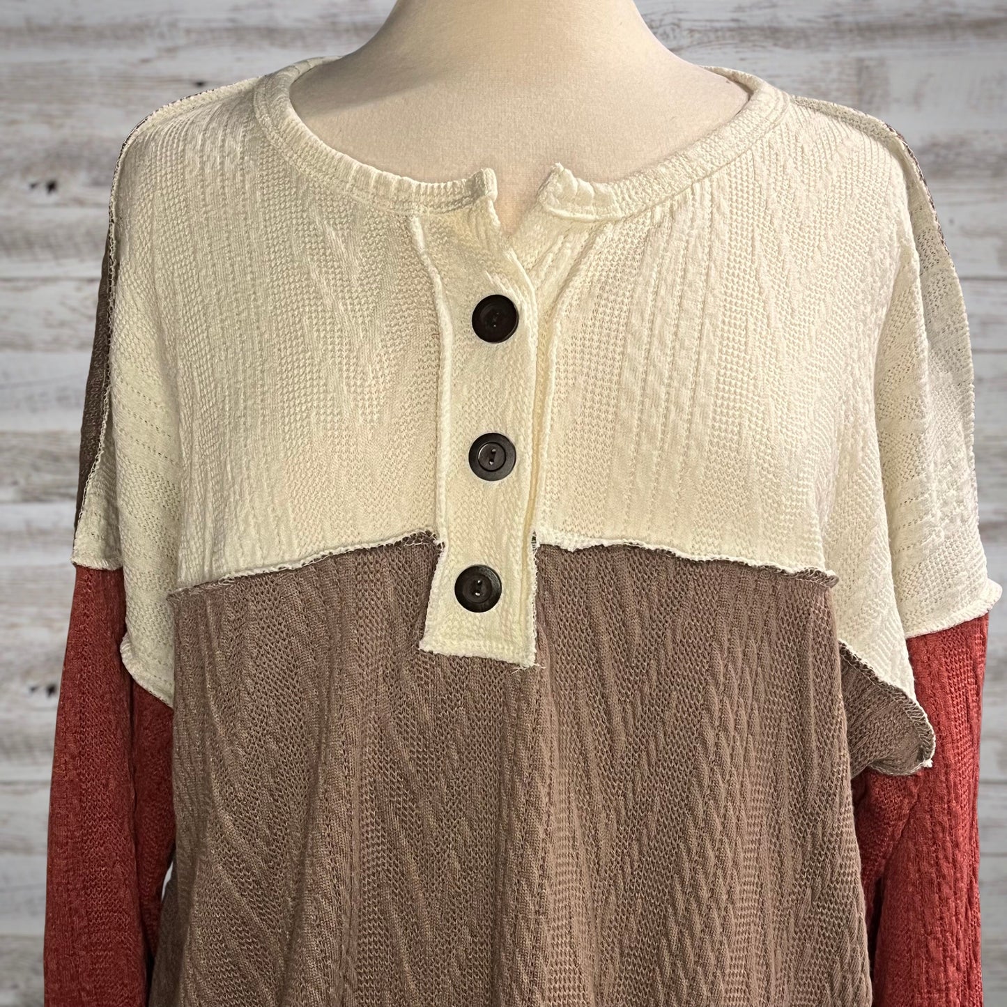 PLUS Cable Knit Henley Thermal in Rapsberry/Brown
