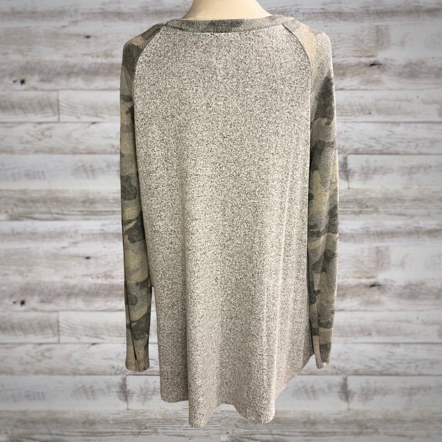 PLUS Super Soft Fleece Camo Baseball Tee