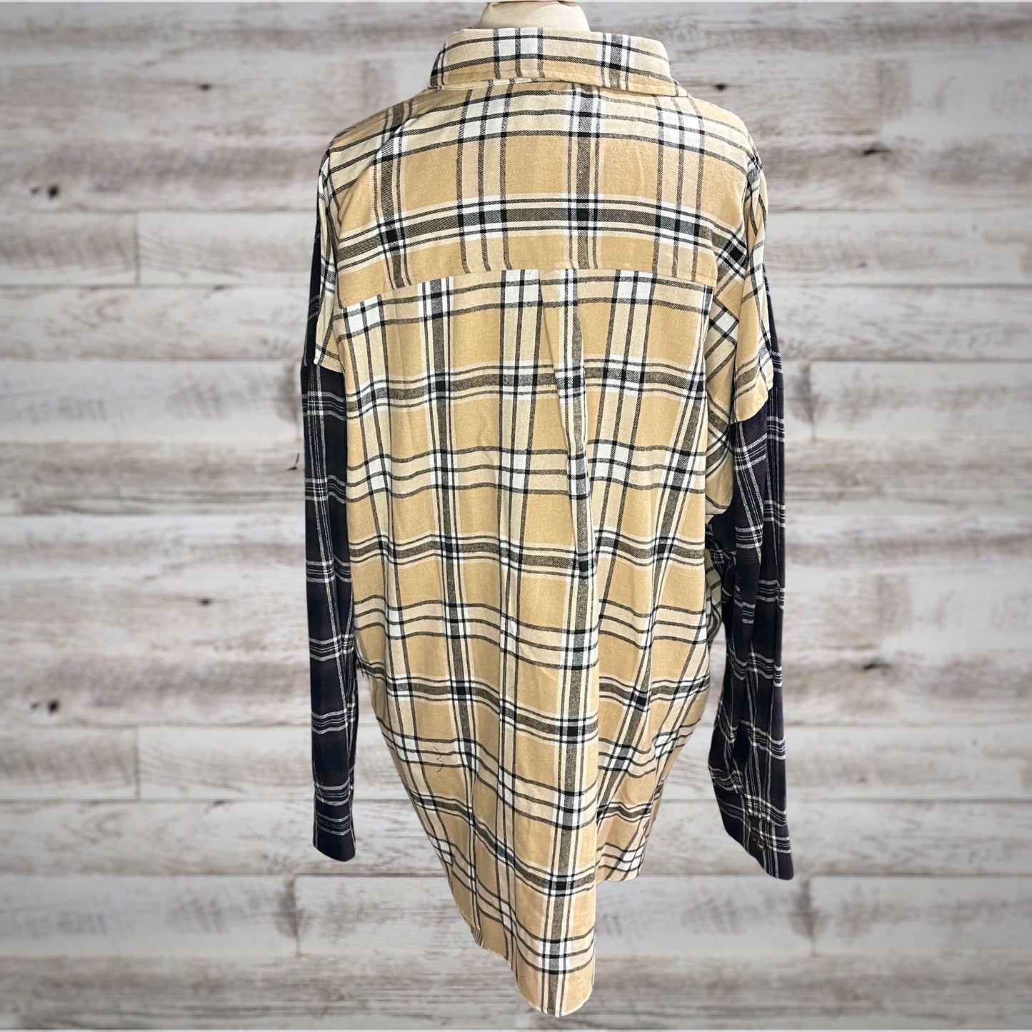 PLUS High Low Colorblock Plaid Flannel Shirt in Neutral Navy/Beige