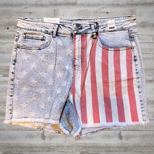 PLUS Judy Blue Love USA Flag Printed Denim Shorts