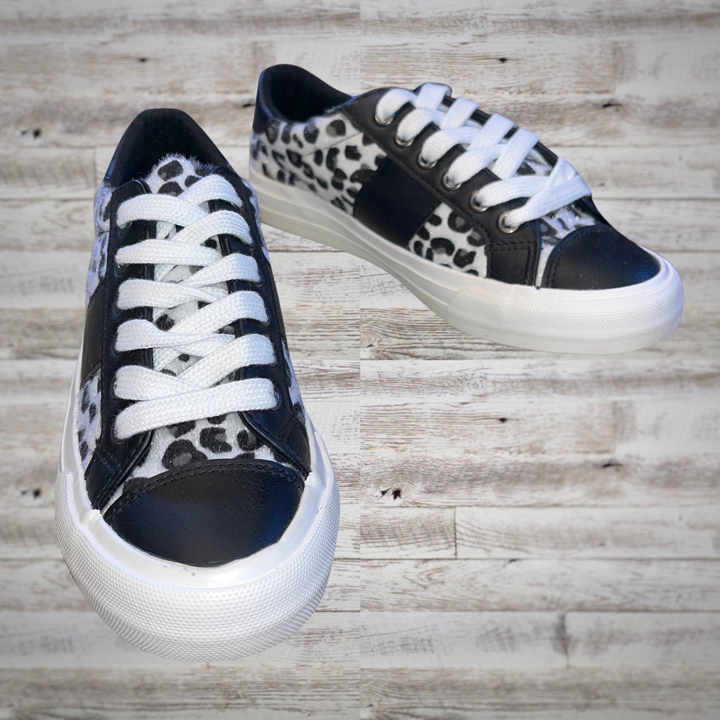 Very G Leopard Calf Hair Casual Lace Up Sneakers