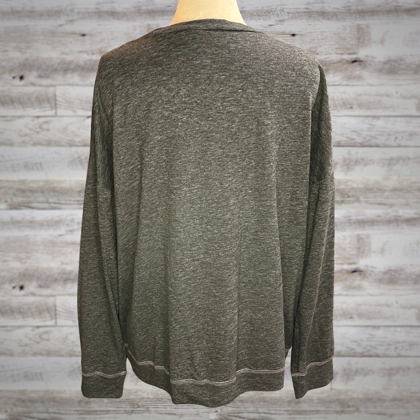 Heathered Black Basic Crew Pullover