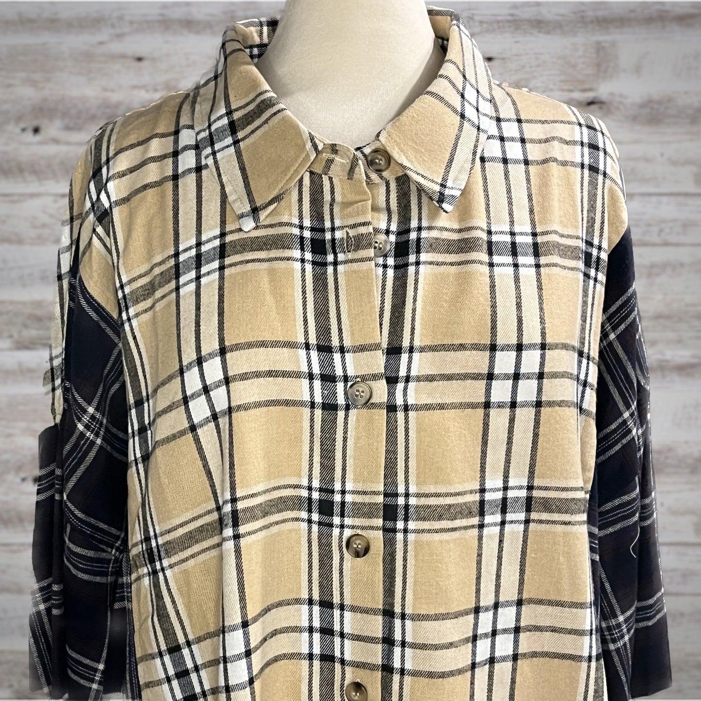 PLUS High Low Colorblock Plaid Flannel Shirt in Neutral Navy/Beige