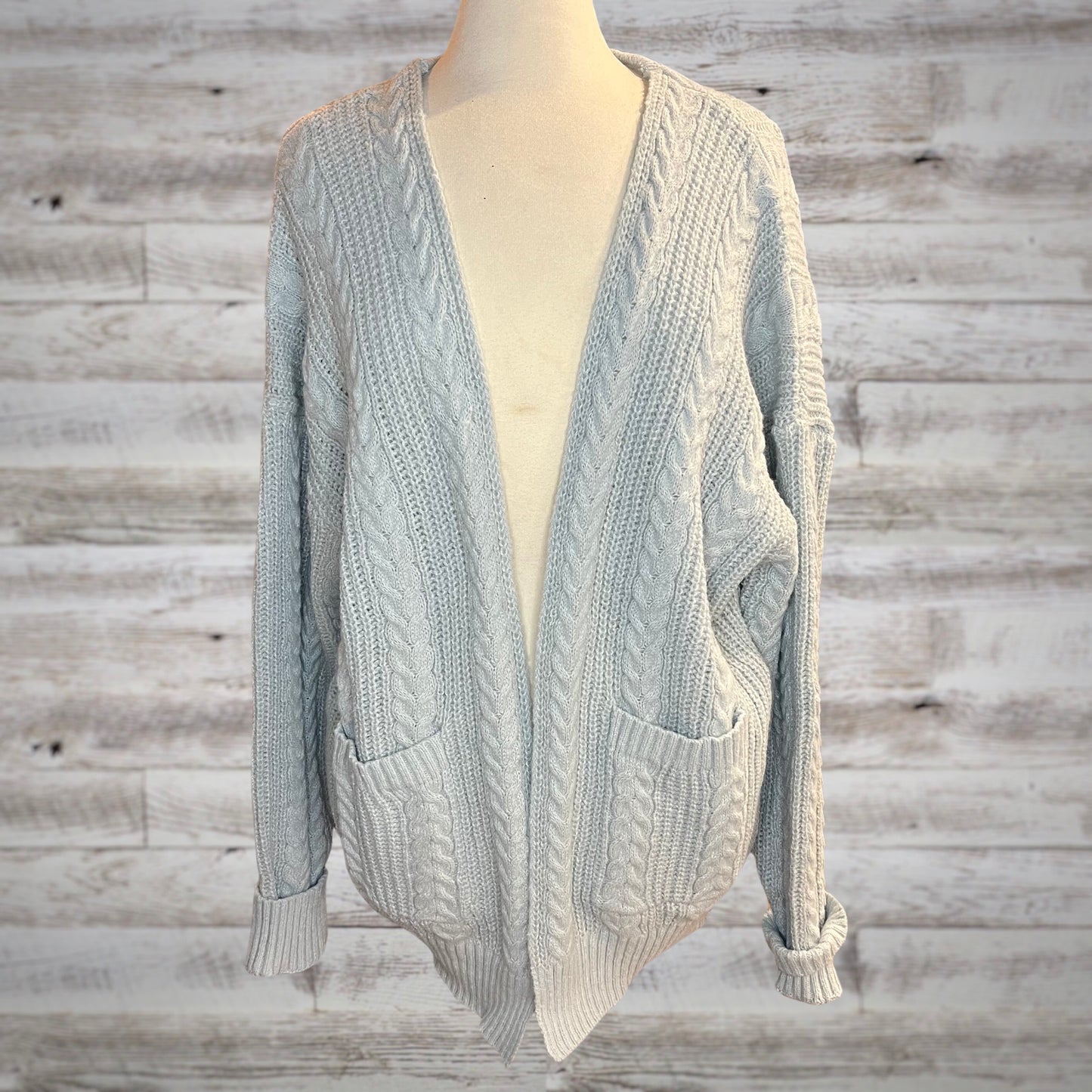 Chunky Cable Knit Cardigan Sweater in Gray