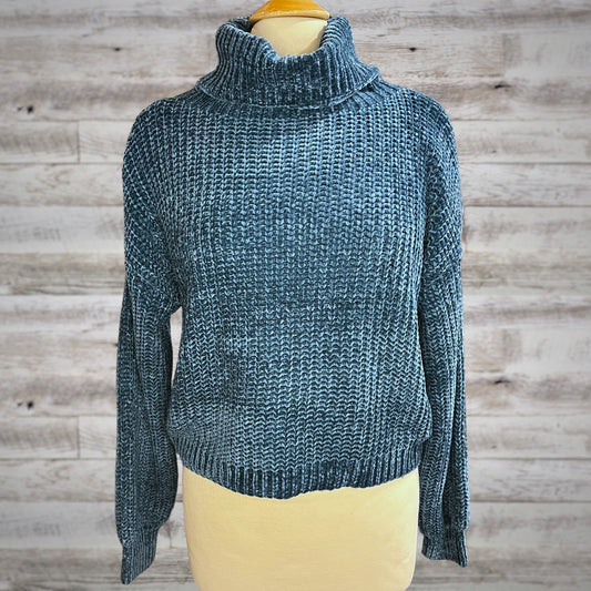 Chunky Chenille Turtleneck Cropped Sweater in Peacock Blue